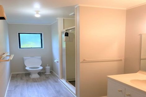 Photo of property in 14 Ellwood Place, Churton Park, Wellington, 6037