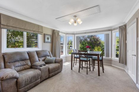 Photo of property in 60 Cutfield Street, Inglewood, 4330