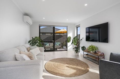 Photo of property in 14 Ash Lane, Omokoroa, 3114