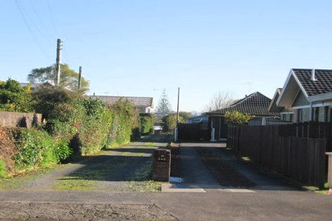 Photo of property in 2/36 Clevedon Road, Papakura, 2110