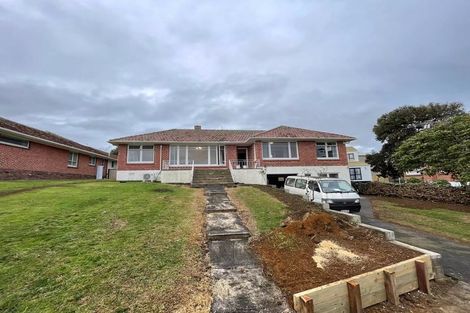 Photo of property in 10 Richards Avenue, Papatoetoe, Auckland, 2025