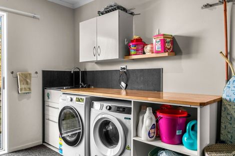 Photo of property in 20 Bootmaker Avenue, Waipu, 0510