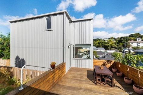 Photo of property in 530 Adelaide Road, Berhampore, Wellington, 6023