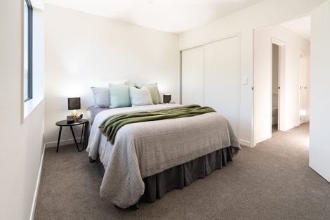 Photo of property in 84 Ara Paiwhenua, Tawa, Wellington, 5028