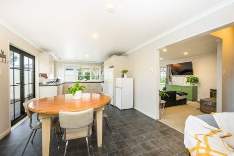 Photo of property in 321 Newbury Line, Bunnythorpe, Palmerston North, 4478