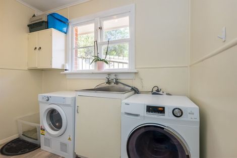 Photo of property in 13 Church Hill Road, Green Island, Dunedin, 9018