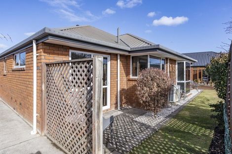 Photo of property in 30 Carmana Gardens, Rangiora, 7400