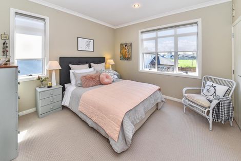 Photo of property in 4 Trecarne Street, Karaka, Papakura, 2113