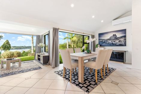 Photo of property in 5 Glance Street, Sandspit, Warkworth, 0982