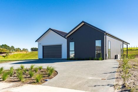 Photo of property in 80 Stace Hopper Drive, One Tree Point, Ruakaka, 0118