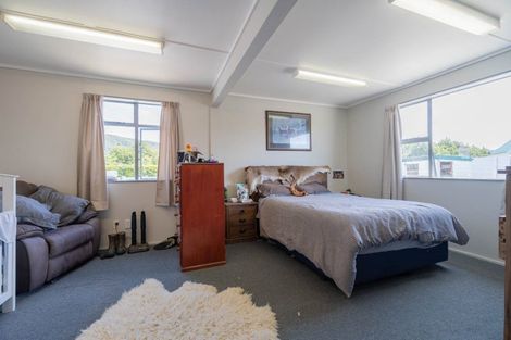Photo of property in 23b Waiau Street, Manapouri, 9679
