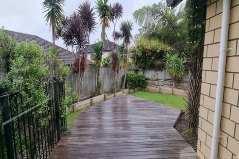 Photo of property in 6 Friar Close, Flat Bush, Auckland, 2019