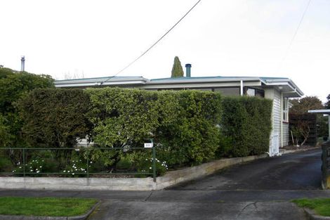 Photo of property in 19 Fergusson Street, Solway, Masterton, 5810