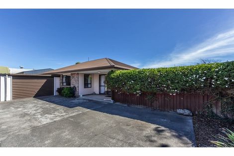Photo of property in 2/17 Wiremu Street, Redwood, Christchurch, 8051
