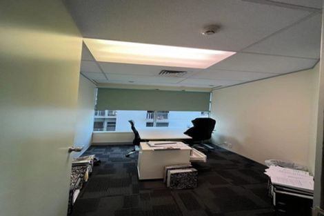 Photo of property in 8a Madeira Lane, Grafton, Auckland, 1023