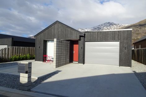 Photo of property in 5 Clover Lane, Lake Hayes, Queenstown, 9304