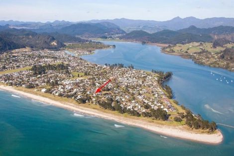 Photo of property in 17 Mccall Avenue, Pauanui, Hikuai, 3579