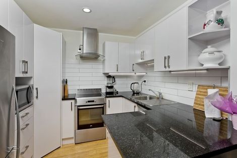 Photo of property in 79h Rangatira Road, Beach Haven, Auckland, 0626