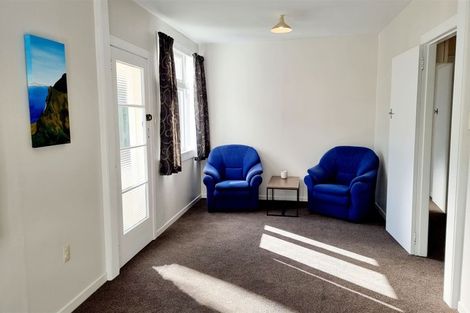 Photo of property in 94a Waikawa Road, Picton, 7220