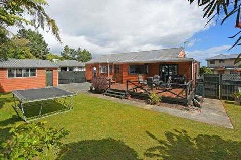 Photo of property in 7 Mcmanaway Grove, Stokes Valley, Lower Hutt, 5019