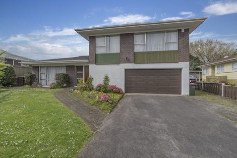 Photo of property in 4 Honey Place, Weymouth, Auckland, 2103
