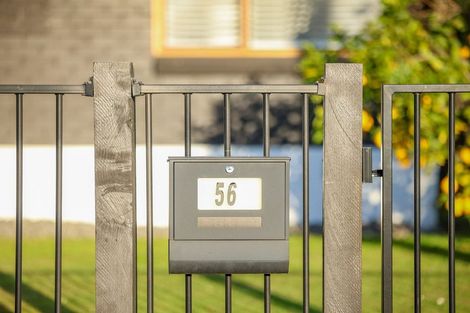 Photo of property in 56 Braid Road, St Andrews, Hamilton, 3200
