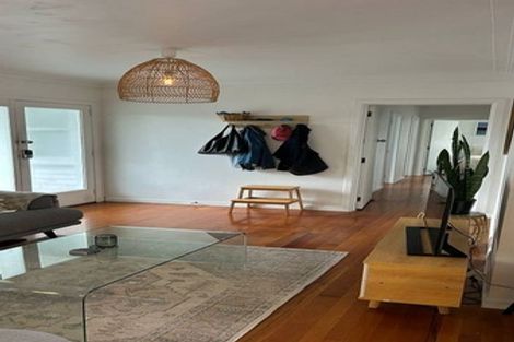 Photo of property in 1/11 Tristram Avenue, Forrest Hill, Auckland, 0620