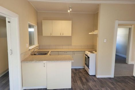 Photo of property in 105 Fulford Street, New Plymouth, 4310