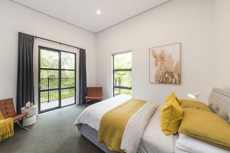 Photo of property in 334 Aokautere Drive, Aokautere, Palmerston North, 4471