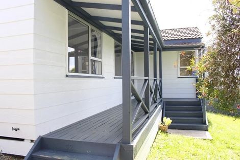 Photo of property in 52 Keegan Drive, Massey, Auckland, 0614