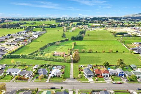 Photo of property in 71 Kennedy Drive, Levin, 5510