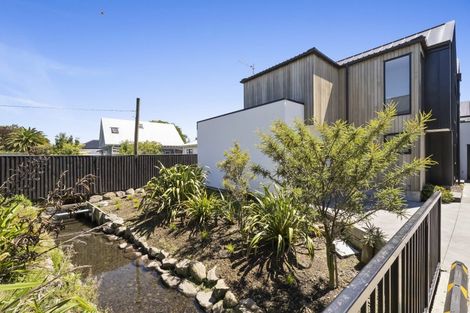 Photo of property in 261c Edgeware Road, Edgeware, Christchurch, 8013