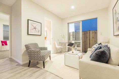 Photo of property in 32 Drumbuoy Drive, Flat Bush, Auckland, 2019