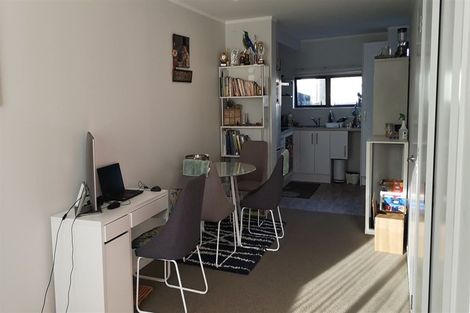 Photo of property in 95 Battalion Drive, Papakura, 2110