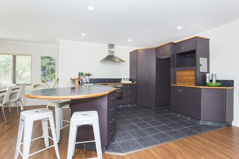 Photo of property in 1 Stanford Crescent, Whataupoko, Gisborne, 4010