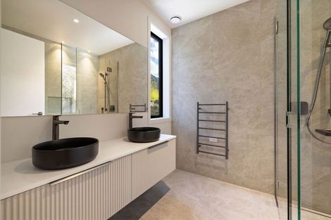 Photo of property in 39 Spur Ridge Rise, Jacks Point, 9371