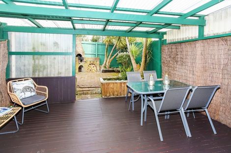 Photo of property in 2/14 Wood Street, Papakura, 2110