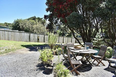 Photo of property in 56 Rodney Avenue, Te Horo Beach, Otaki, 5581