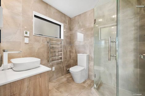 Photo of property in 8 Blewitt Court, Swanson, Auckland, 0614