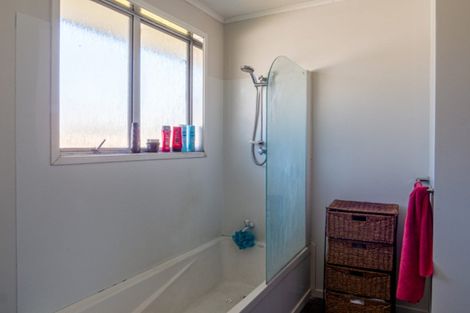 Photo of property in 6 Matipo Place, Edgecumbe, 3120