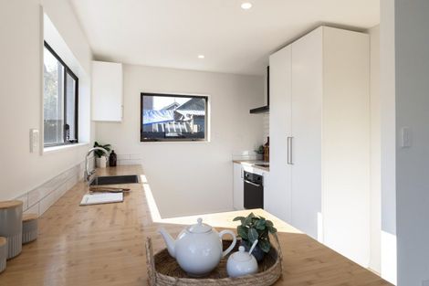 Photo of property in 2/76 Vogel Street, Richmond, Christchurch, 8013