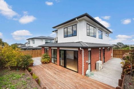 Photo of property in 42 Accolage Boulevard, Kumeu, 0810
