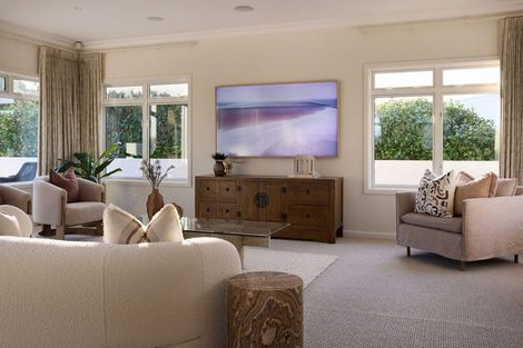Photo of property in 184 Oceanbeach Road, Mount Maunganui, 3116