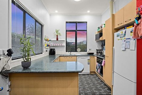 Photo of property in 41 Lazurite Drive, Westgate, Auckland, 0614