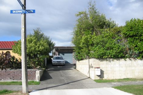 Photo of property in 27 Skerrett Crescent, Tamatea, Napier, 4112