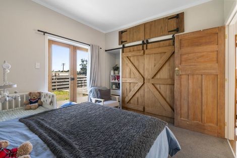 Photo of property in 18 Norton Street, Foxton Beach, Foxton, 4815