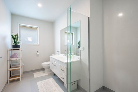 Photo of property in 5 Whakarewa Street, Motueka, 7120