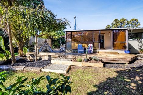 Photo of property in 23 Prudence Place, Oakura, 4314