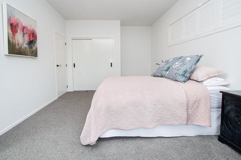 Photo of property in 101 Saint Kilda Road, Cambridge, 3434