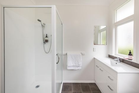 Photo of property in 35 Hardie Street, Hokowhitu, Palmerston North, 4410